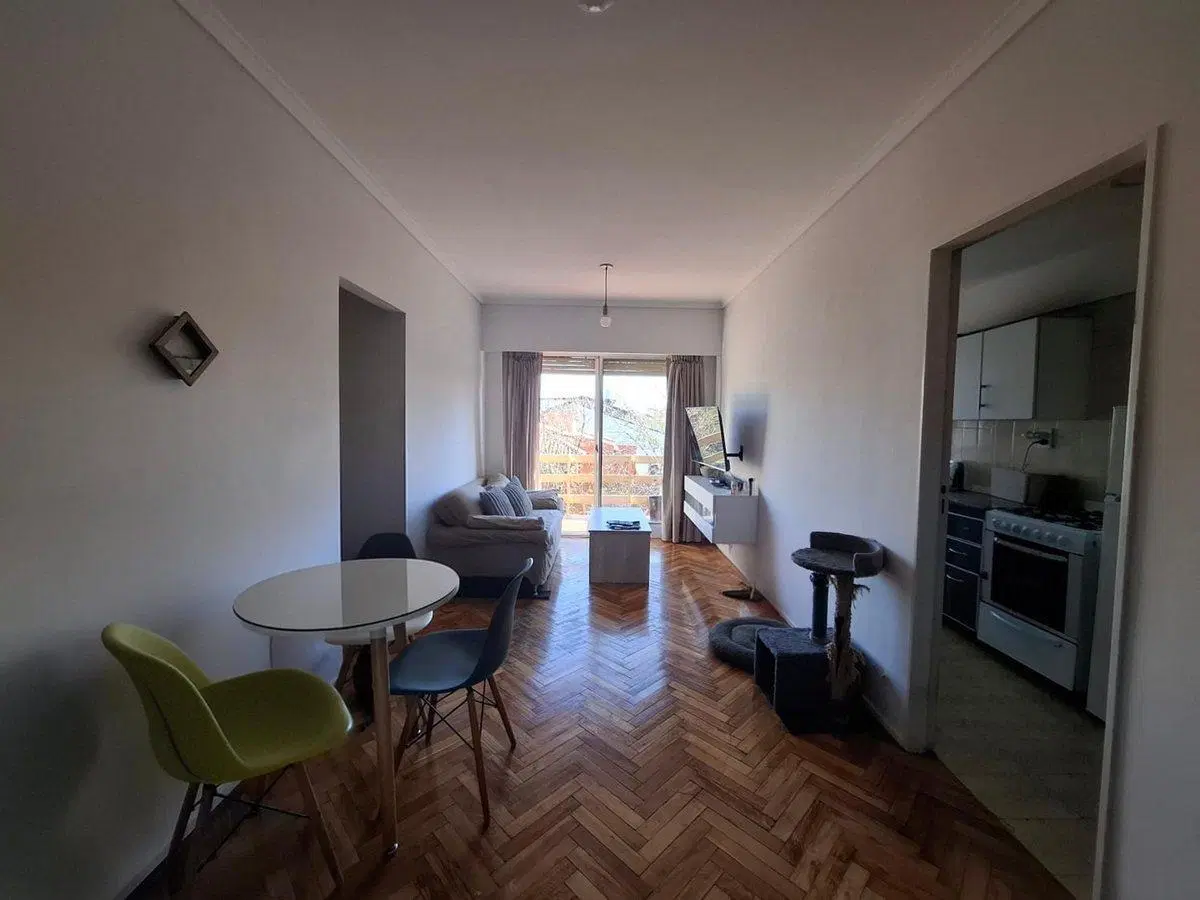 VENTA DEPARTAMENTO 3 AMBIENTES VERSALLES 4