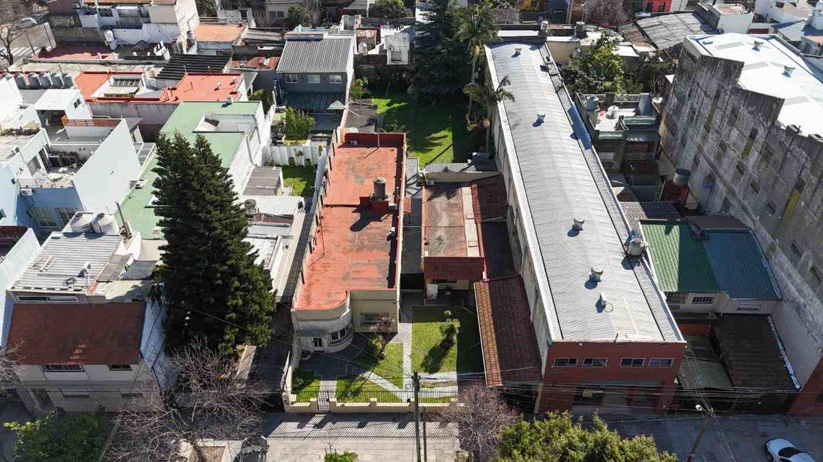 VENTA DOBLE LOTE MONTE CASTRO FONDO LIBRE