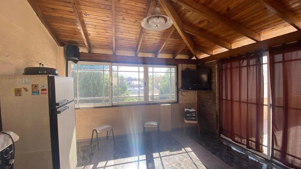 VENTA CASA 5AMBIENTES TERRAZA JARDIN LOCAL PALOMAR 5