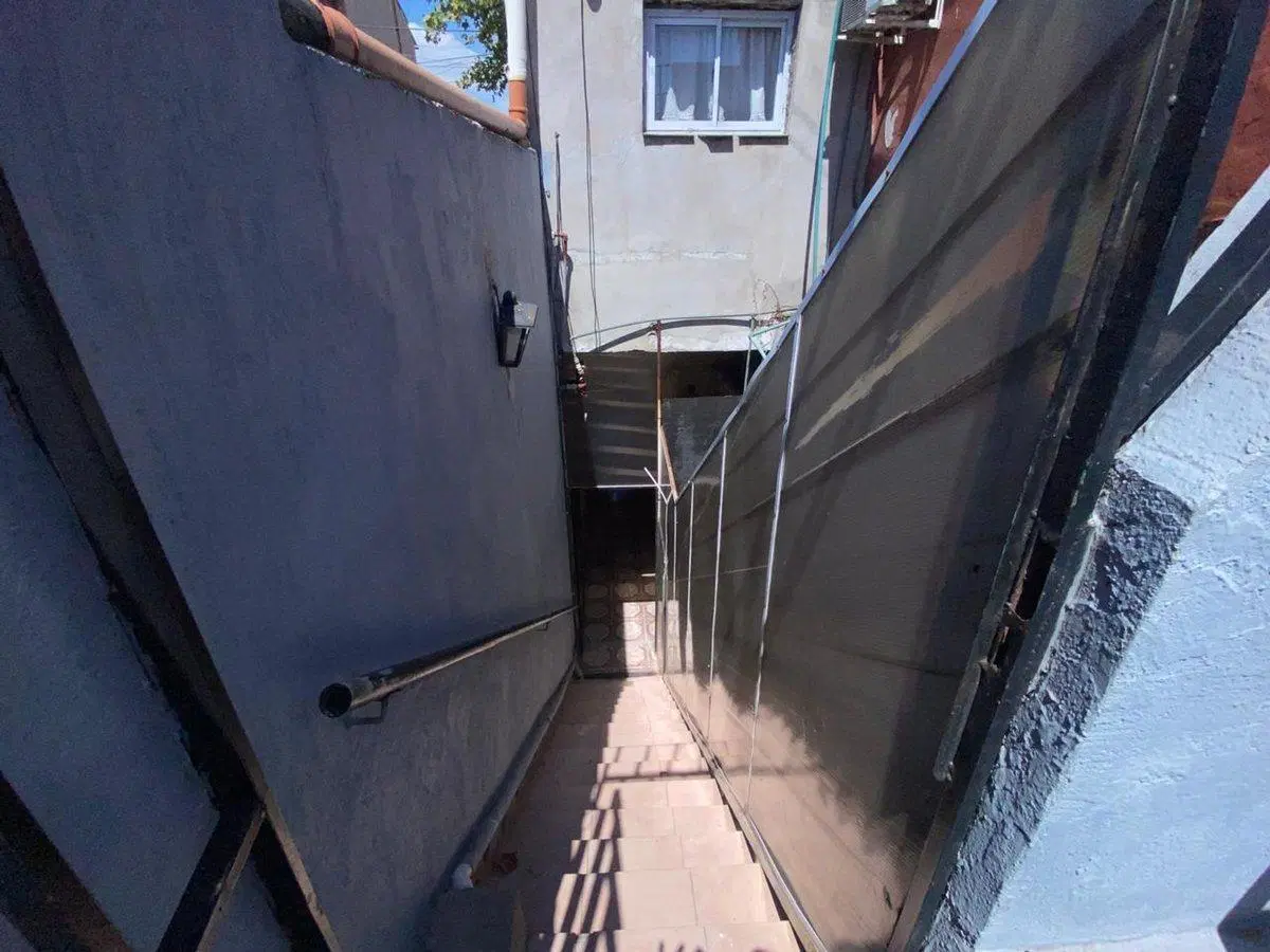 VENTA PH 3 AMBIENTES CON PATIO CIUDADELA 4
