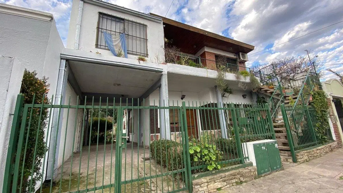 VENTA PH PB, 3 AMBIENTES, PADUA 4