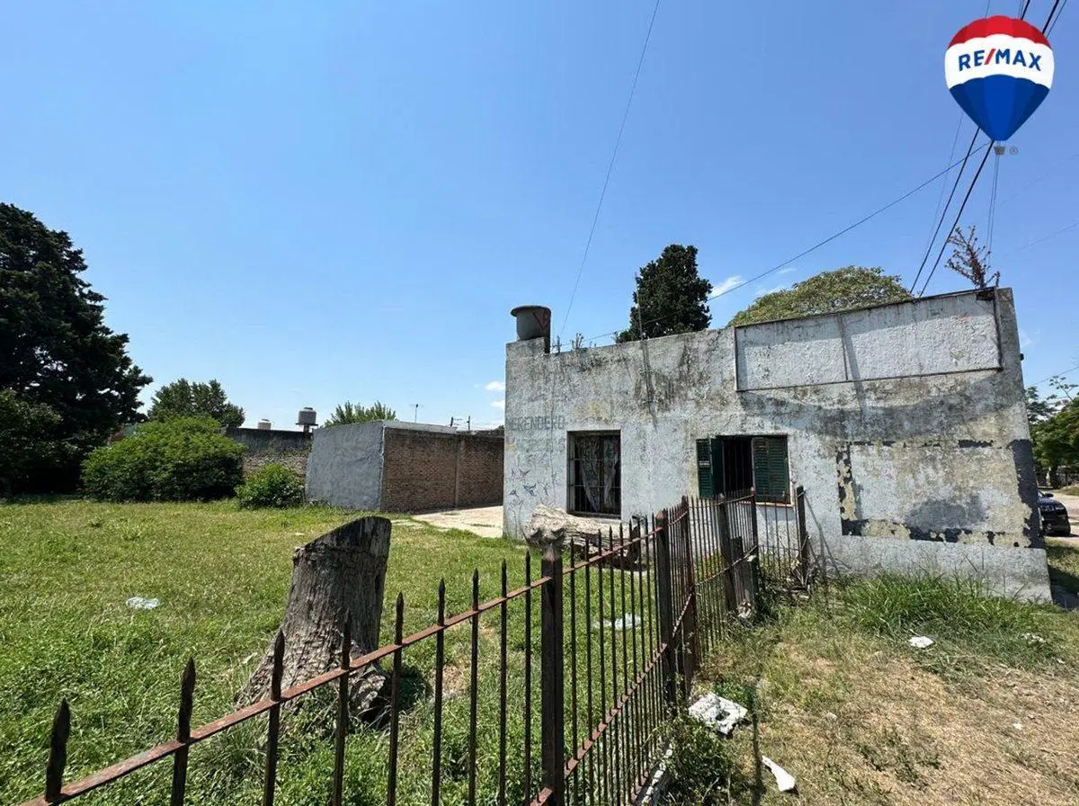 VENTA CASA 2 AMBIENTES RAFAEL CALZADA DOBLE LOTE 2