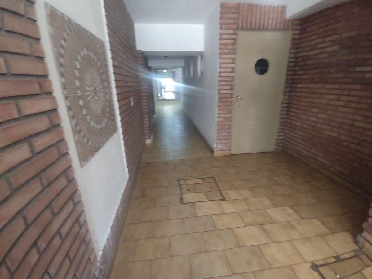 Foto de VENTA DTO 2 AMB FLORESTA C/BALCON, imagen 3