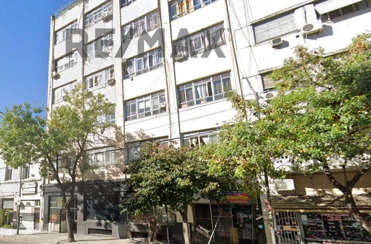 VENTA DEPTO SAN CRISTOBAL 2 AMB PATIO Y QUINCHO 3