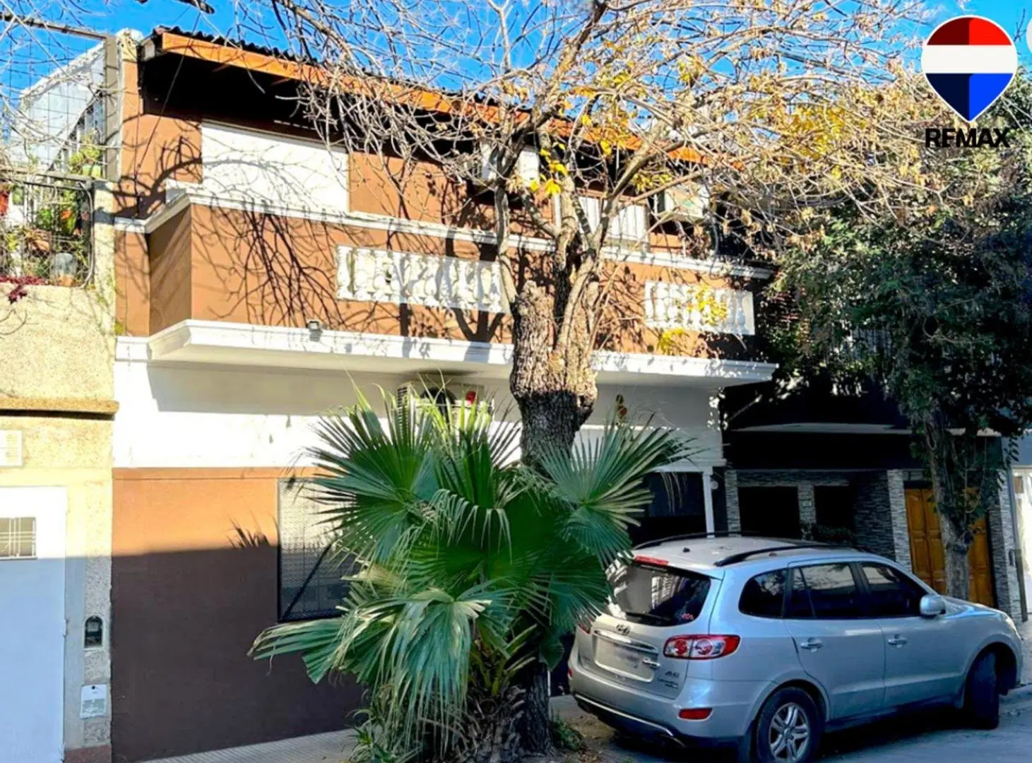 VENTA CASA 4 AMBIENTES COCHERA TERRAZA VELEZ SARFI 2