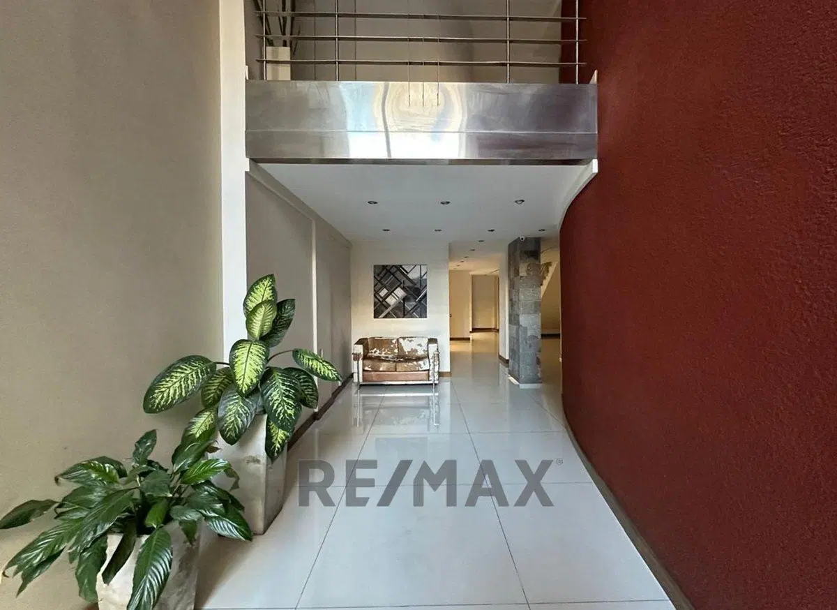 VENTA DEPARTAMENTO 3 AMBIENTES Y COCHERA LANUSITA 2