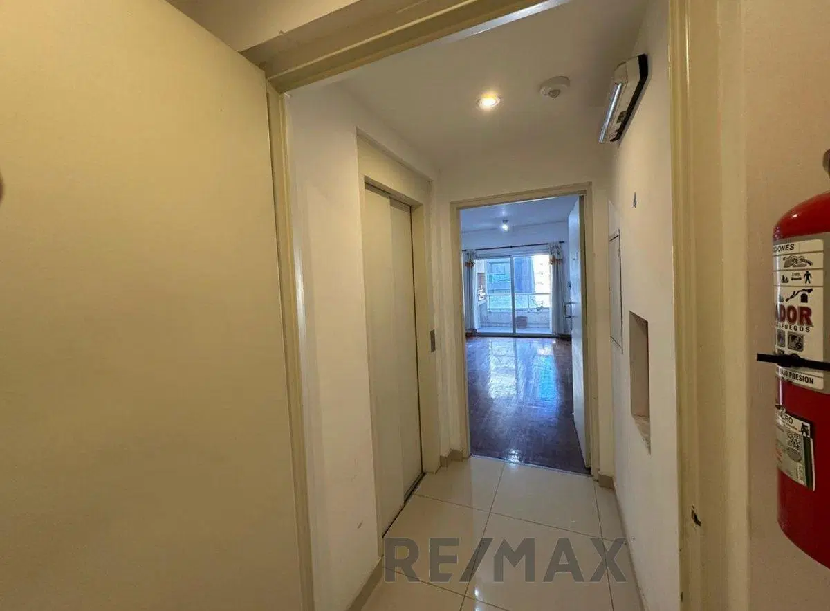 VENTA DEPARTAMENTO 3 AMBIENTES Y COCHERA LANUSITA 5