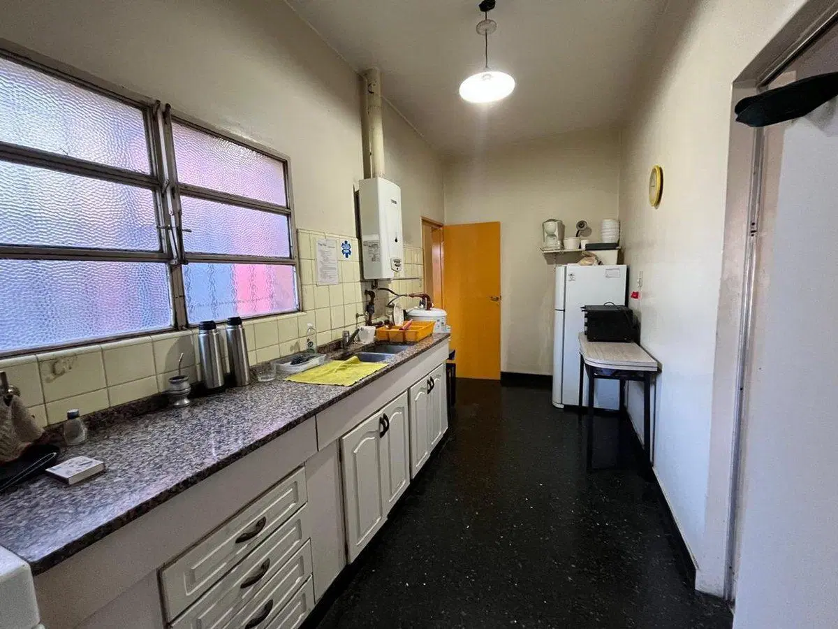 VENTA CASA 4 AMB PILETA, COCH, QUINCHO  V Udaondo 4