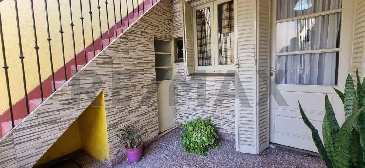 VENTA CASA AMPLIA AVELLANEDA PATIO DOS COCHERAS 3