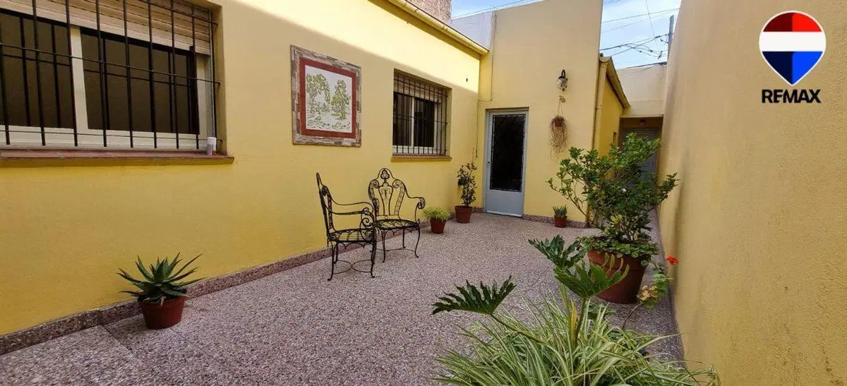 VENTA CASA AMPLIA AVELLANEDA PATIO DOS COCHERAS 4
