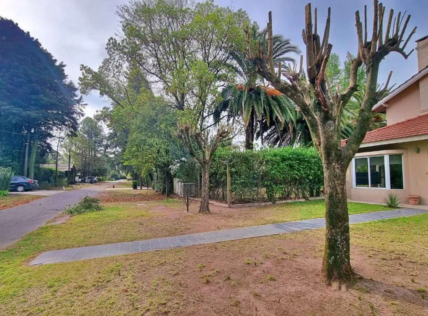 CASA CANNING VENTA 5 AMBIENTES LOS ROSALES PILETA 2