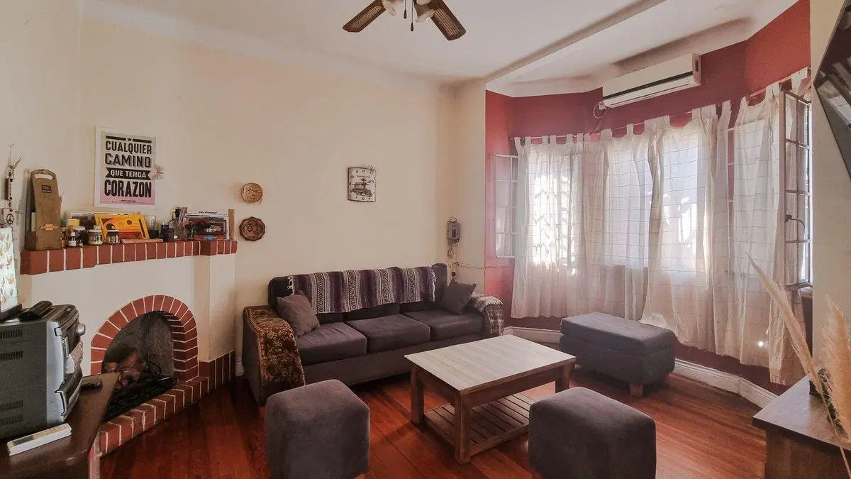 VENTA CASA 7 AMBIENTES EN VERSALLES PATIO TERRAZA 4
