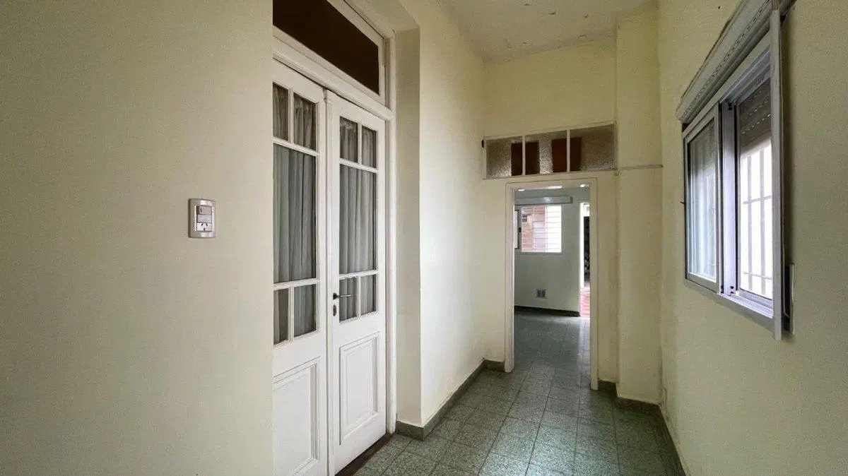 VENTA CASA 3 AMBIENTES VILLA MAIPU GARAGE Y PATIO 3
