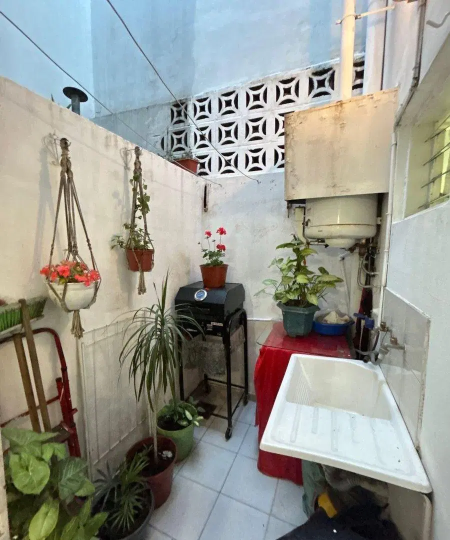 VENTA PH 2 AMBIENTES MONTE CASTRO 5