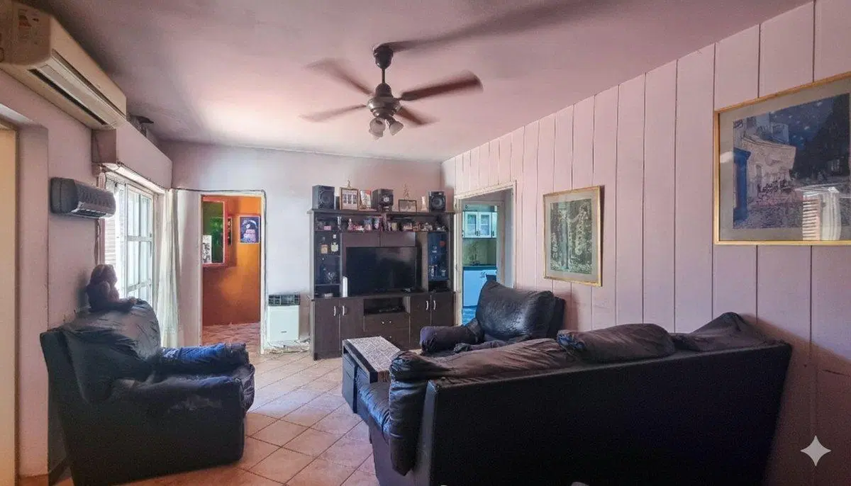 VENTA PH 4 AMBIENTES EN MONTE CASTRO CON PATIO 5