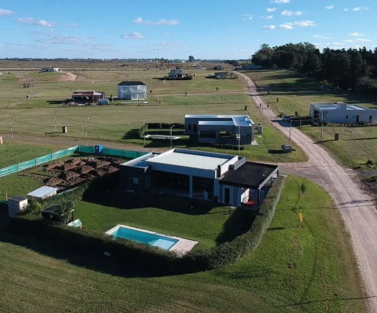VENTA LOTE EN BARRIO PRIVADO-ZARATE GOLF PARK 2