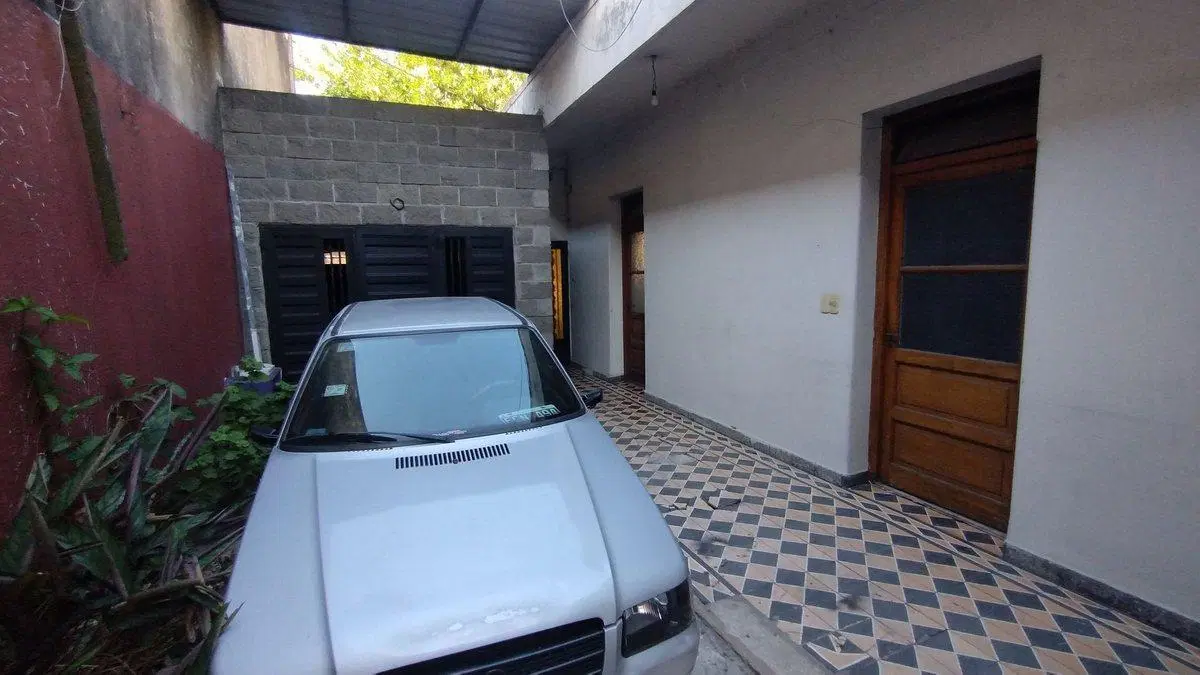 VENTA CASA MULTIFAMILIAR GARAJE PATIO VILLA LURO 5
