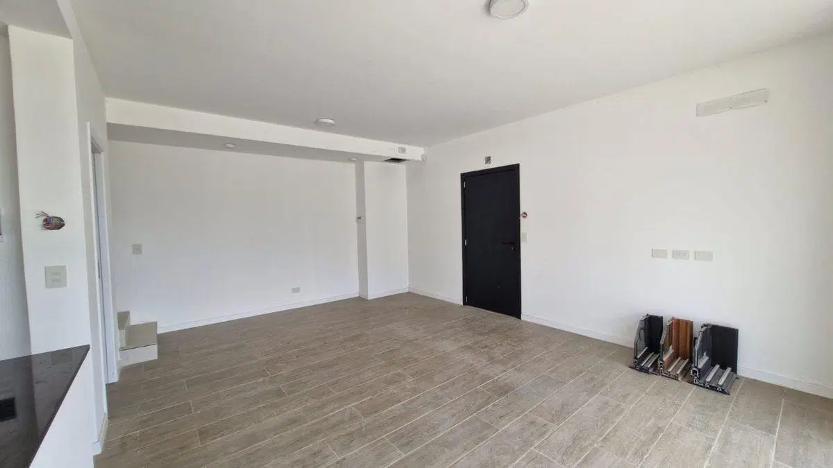 NORDELTA CASA TRIPLEX VENTA  4 AMBIENTES SERENITY 5