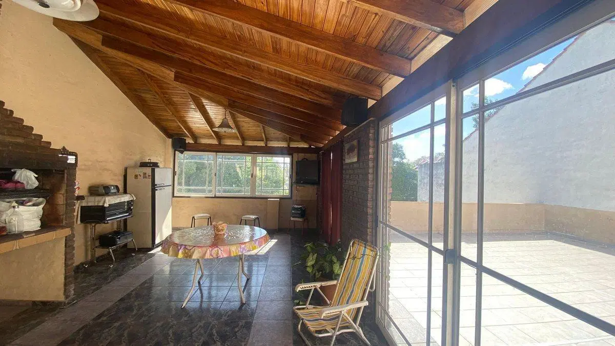 VENTA CASA 5AMBIENTES TERRAZA JARDIN LOCAL PALOMAR 3