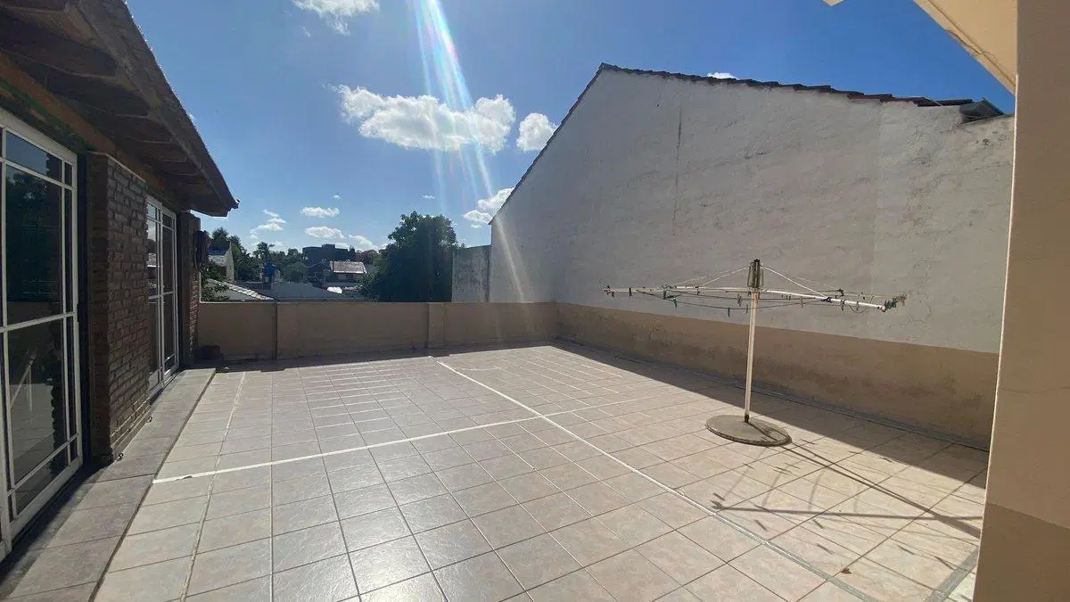 VENTA CASA 5AMBIENTES TERRAZA JARDIN LOCAL PALOMAR 5