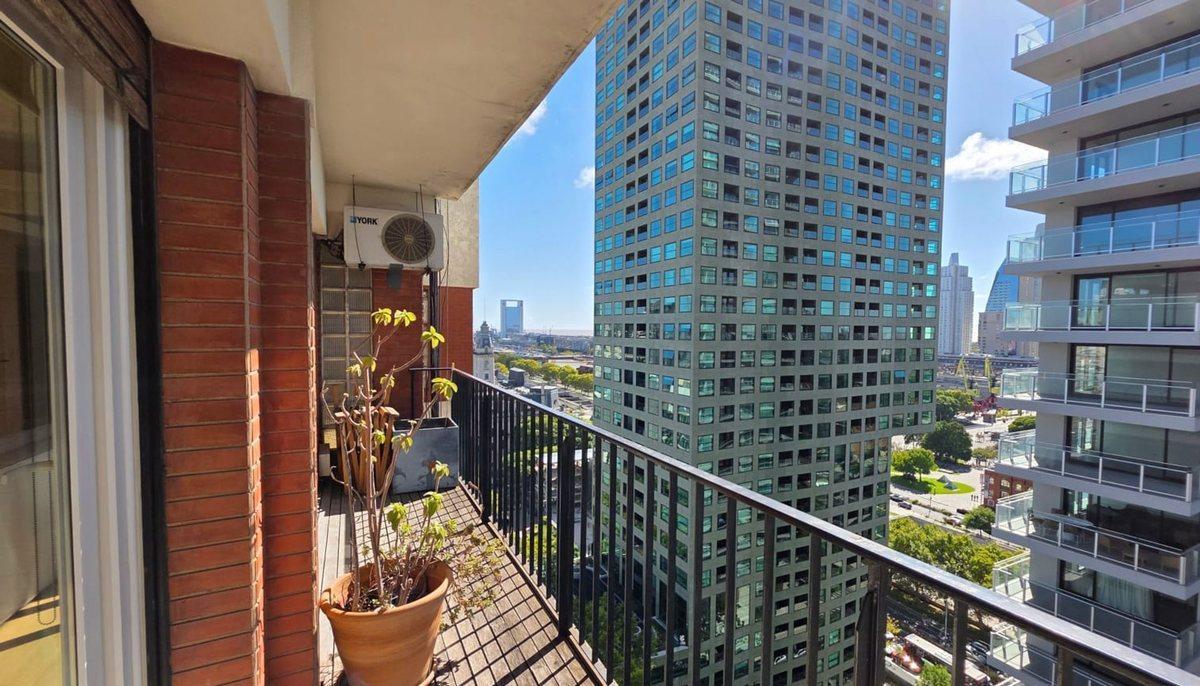 PUERTO MADERO DEPARTAMENTO 4 AMBIENTES PISO ALTO