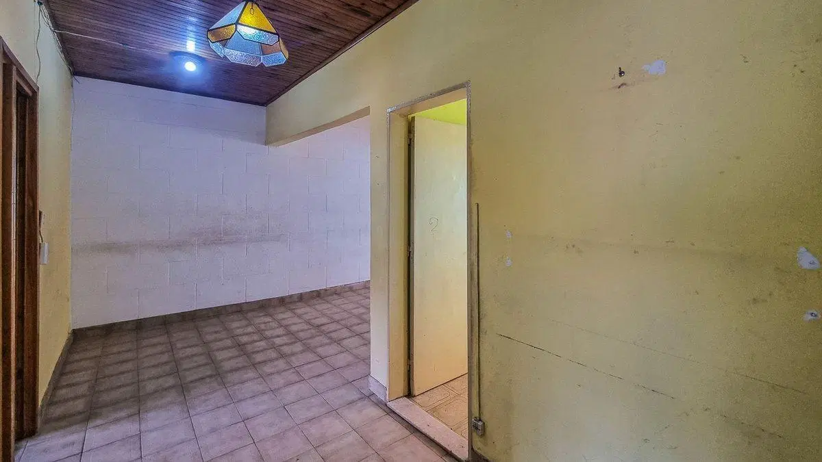 VENTA CASA DE 4 AMBIENTES VILLA LYNCH CON PATIO 4
