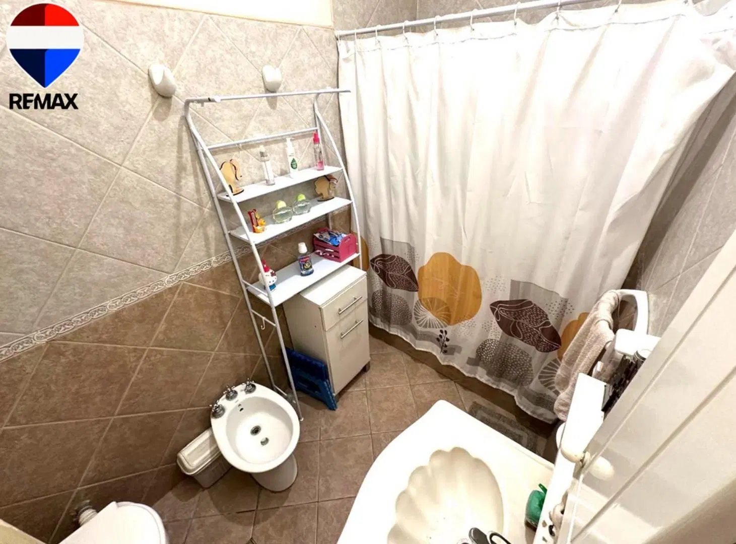 VENTA CASA 4 AMBIENTES COCHERA TERRAZA VELEZ SARFI 4