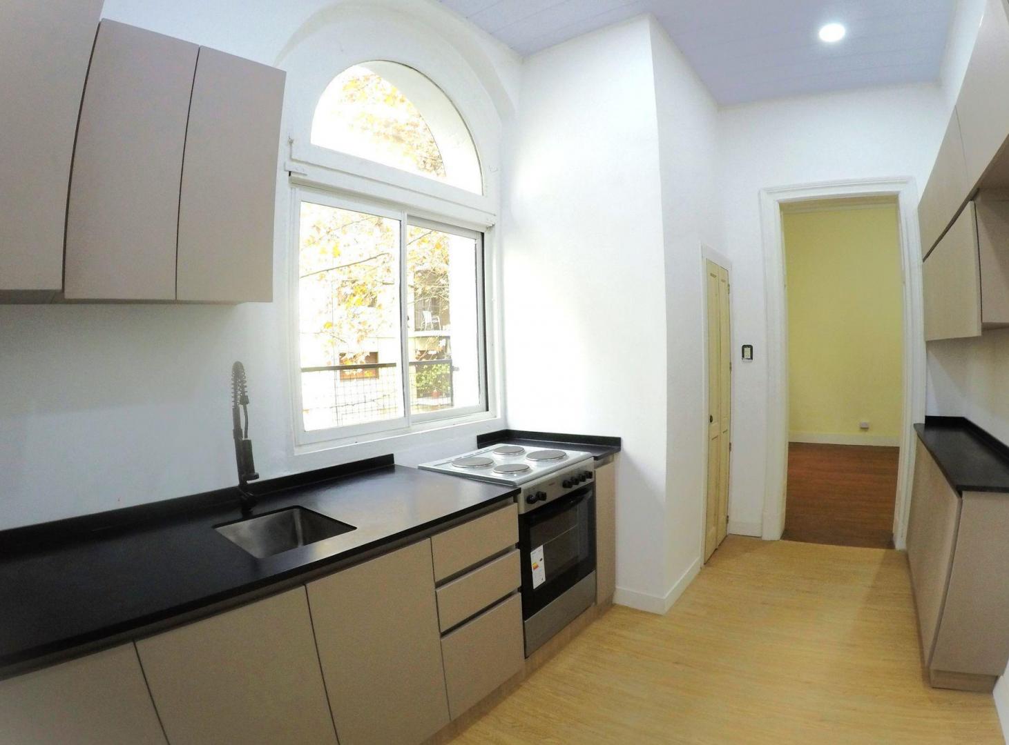Foto de VENTA DEPARTAMENTO 3 AMBIENTES FLORES RECICLADO, imagen 5