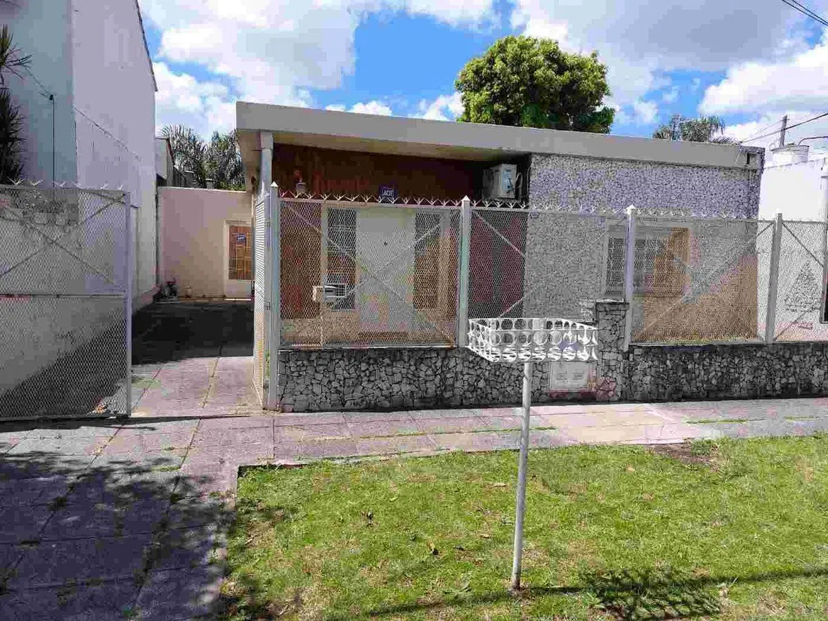 VENTA CASA 3 AMB MORON JARDIN  Y 2 COCHERAS 3