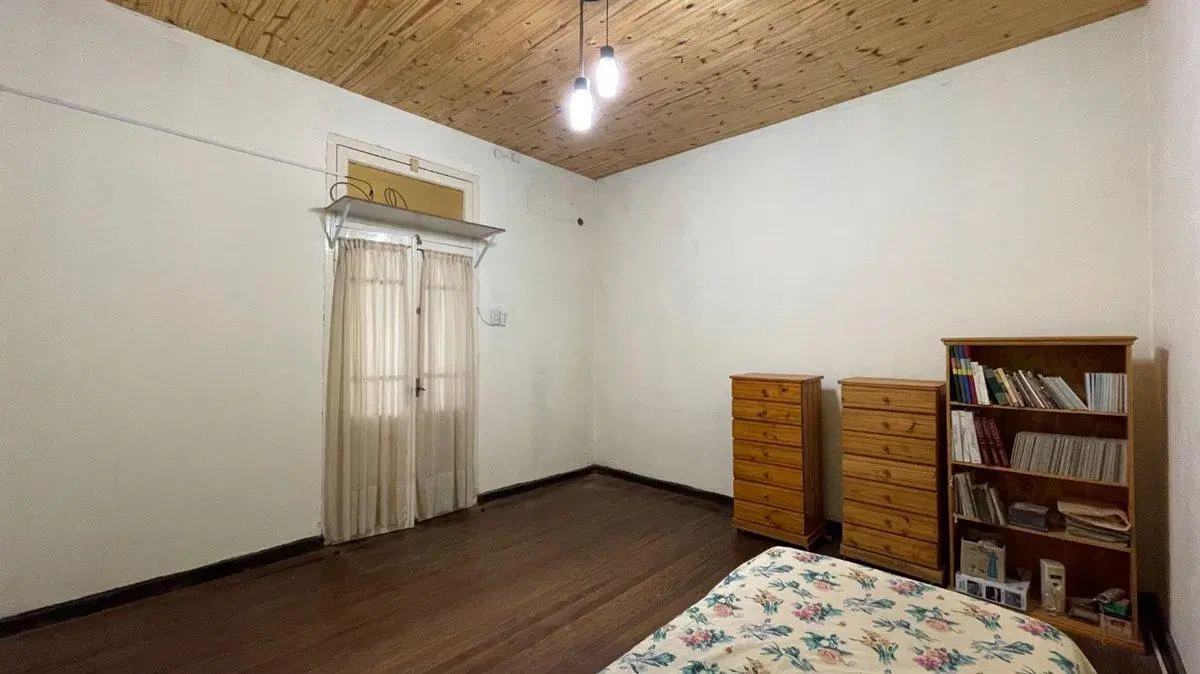 VENTA CASA 3 AMBIENTES VILLA MAIPU GARAGE Y PATIO 2