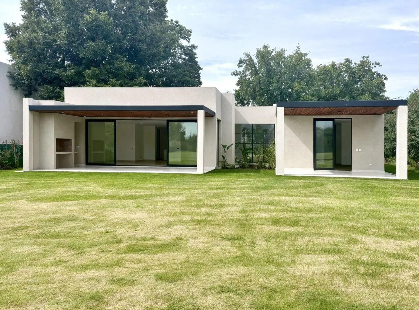 VENTA CASA CLUB POLO CENTAUROS A ESTRENAR 8