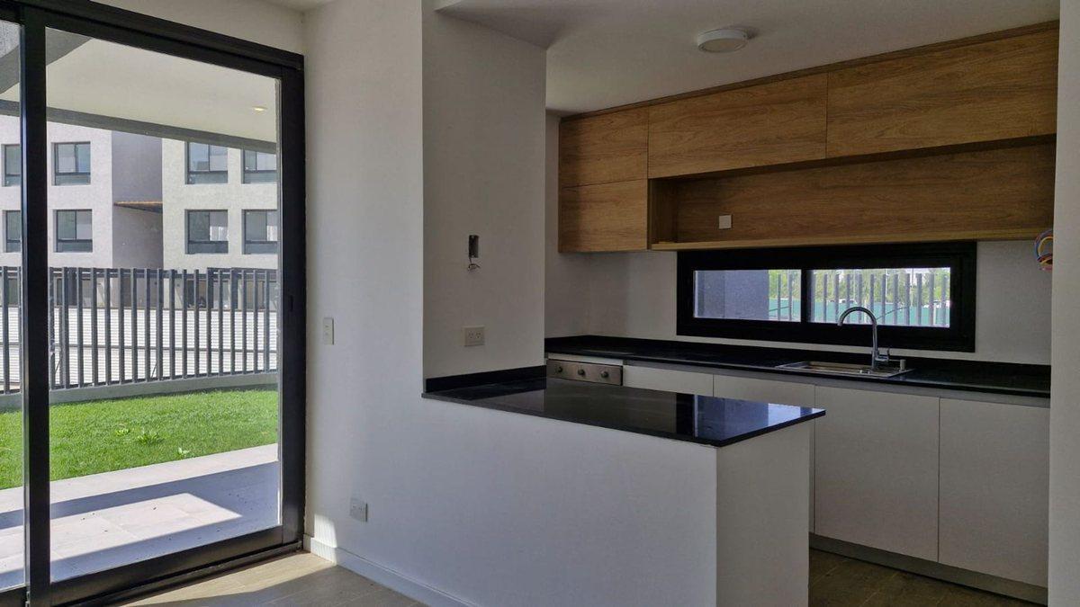Foto de NORDELTA CASA TRIPLEX VENTA 4 AMBIENTES SERENITY, imagen 5