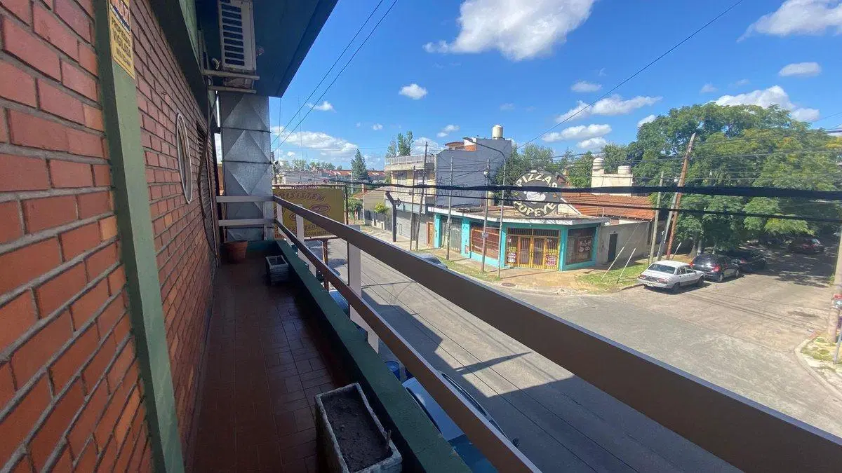 VENTA CASA 5AMBIENTES TERRAZA JARDIN LOCAL PALOMAR 1