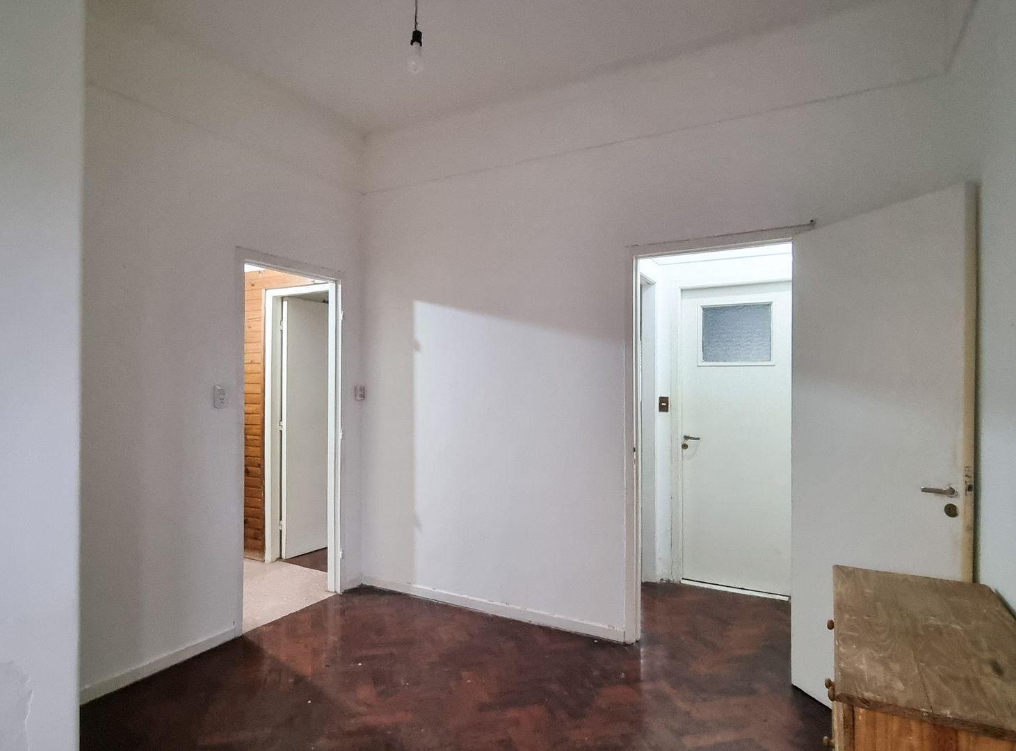 Foto de VENTA DE DEPARTAMENTO DE 2 AMBIENTES EN CABALLITO, imagen 1