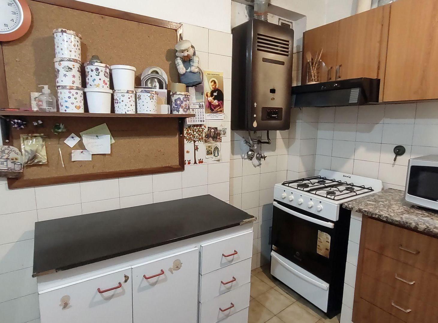 Foto de VENTA PH 3 AMBIENTES, PATIO, TZA, /VERSALLES, imagen 5