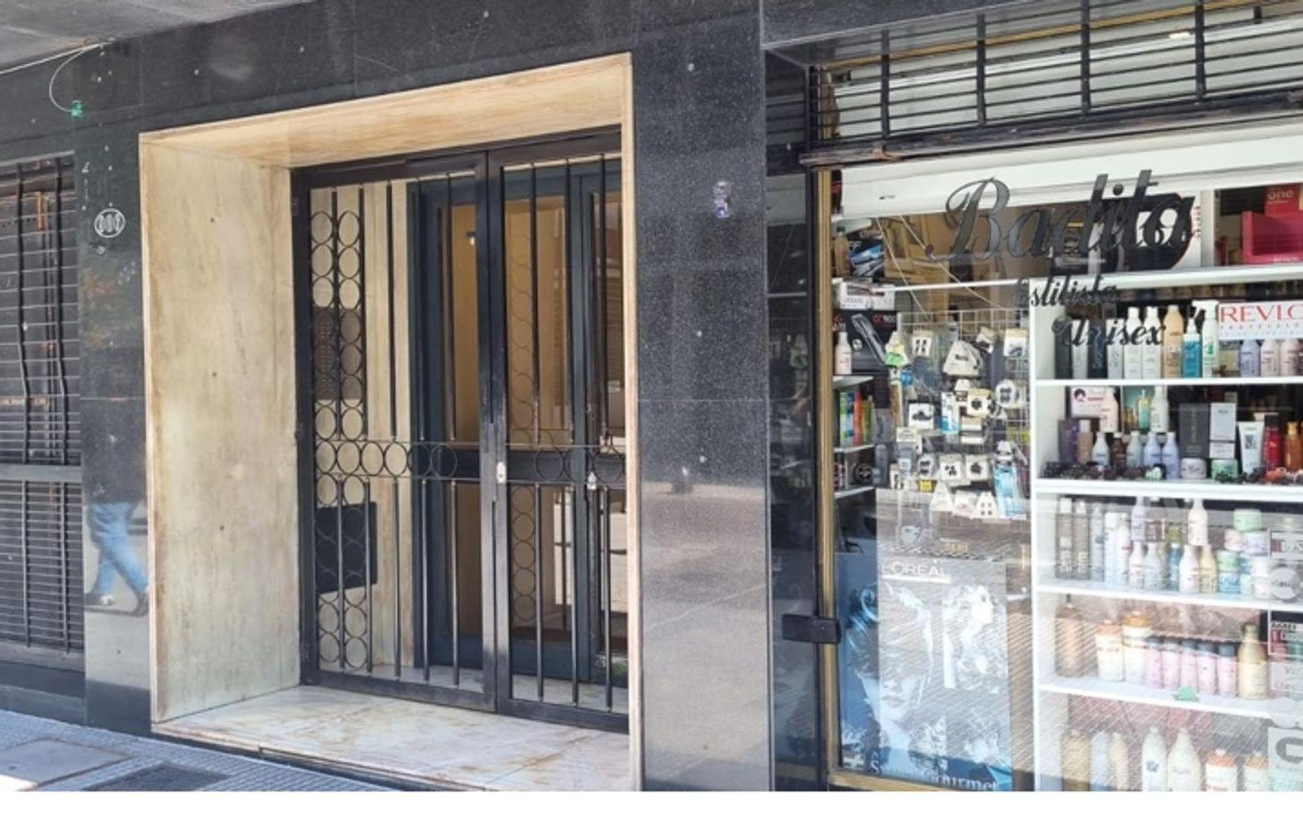 Foto de DEPTO 2 AMB VENTA RETIRO UBICACION EXCELENTE, imagen 1