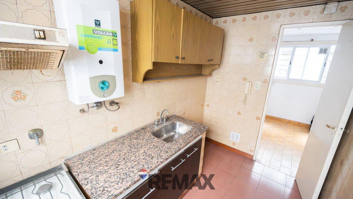 Foto de VENTA DEPARTAMENTO 3 AMB LINIERS APTO CREDITO, imagen 4