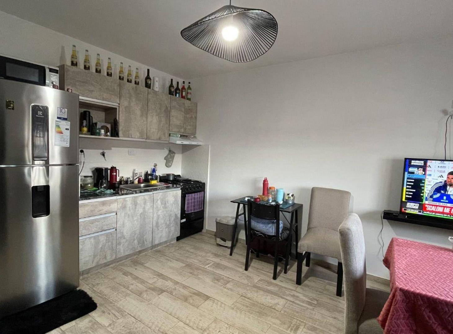 Foto de VENTA PH 2 AMBIENTES AL FRENTE - CASEROS, imagen 3