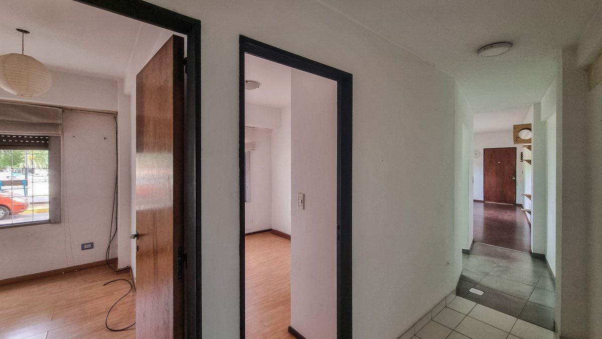 Foto de VENTA PH 3 AMBIENTES BERNAL APTO CREDITO FRENTE, imagen 3