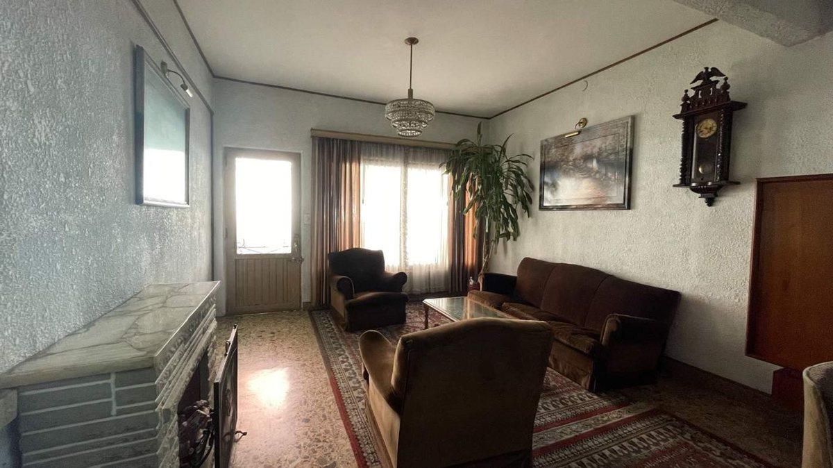 Foto de VENTA CASA 4 AMBIENTES SAN MARTIN -PATIO Y PILETA, imagen 1