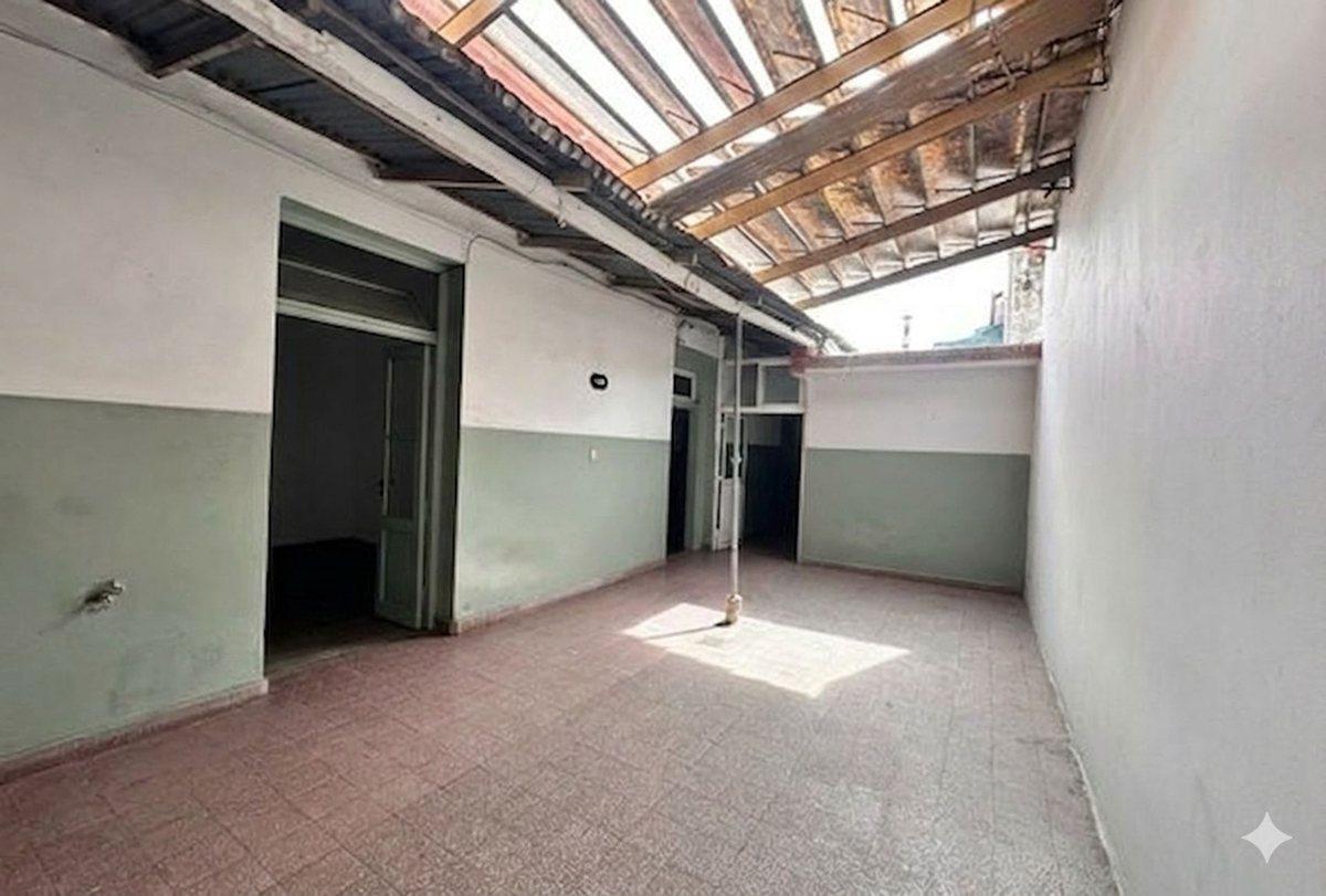 Foto de VENTA DOS CASAS SAAVEDRA LOTE DE 8,66 X 27, imagen 4