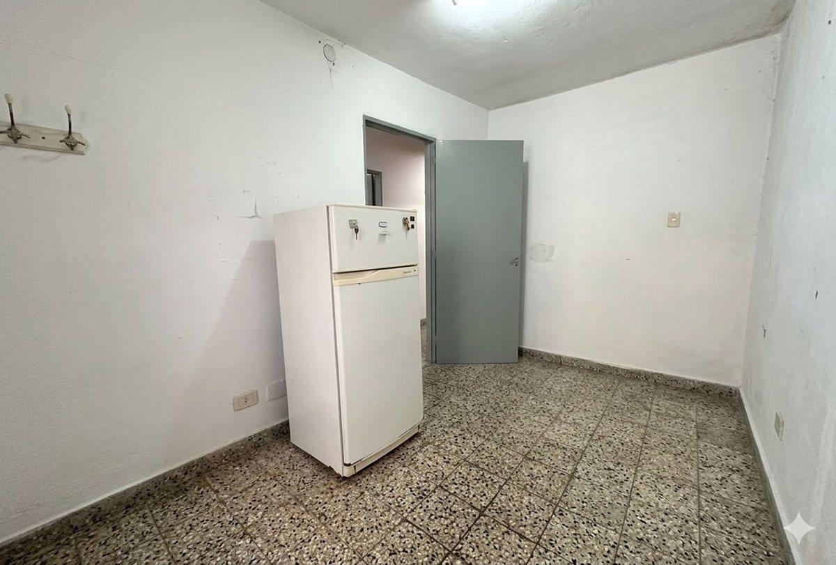 Foto de VENTA DOS CASAS SAAVEDRA LOTE DE 8,66 X 27, imagen 1