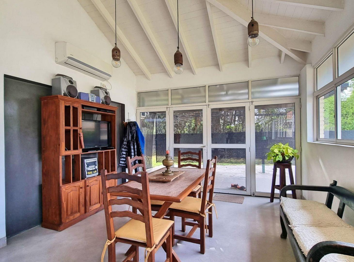 Foto de CASA CANNING VENTA 5 AMBIENTES LOS ROSALES PILETA, imagen 4