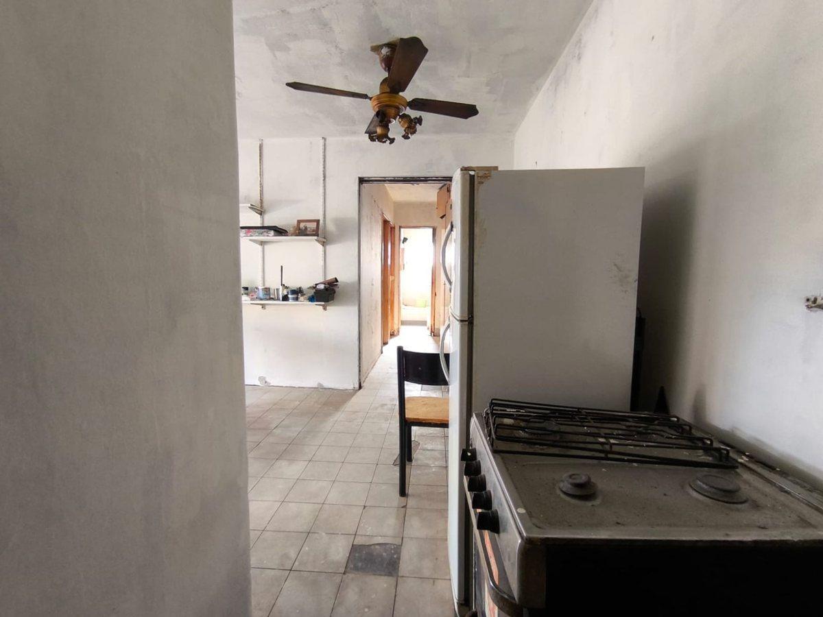 Foto de VENTA DTO 3 AMB C/BALCON VILLA CELINA A REFACC, imagen 3