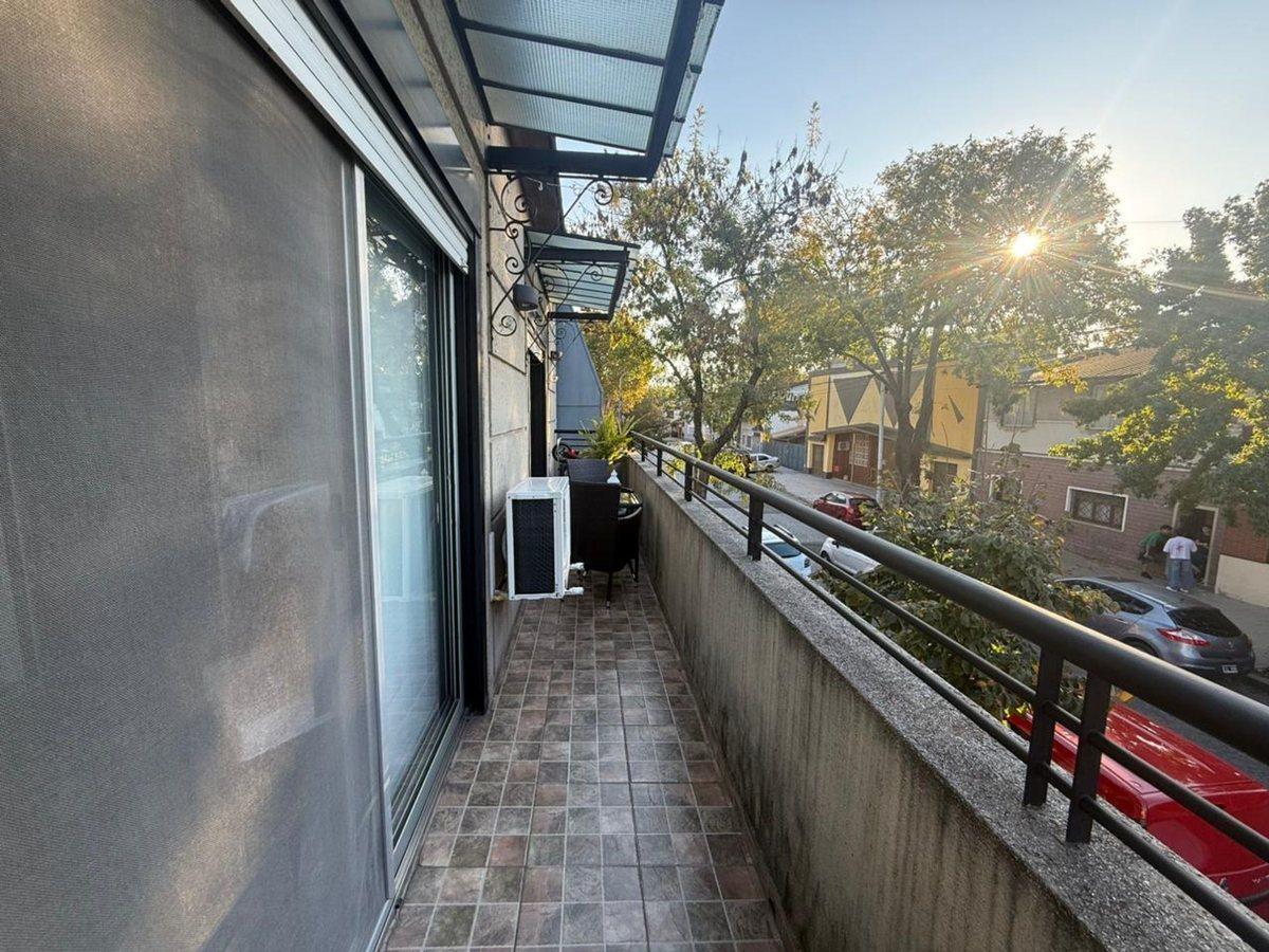 Foto de VENTA PH 3 AMB VERSALLES TERRAZA APTO CREDITO, imagen 1