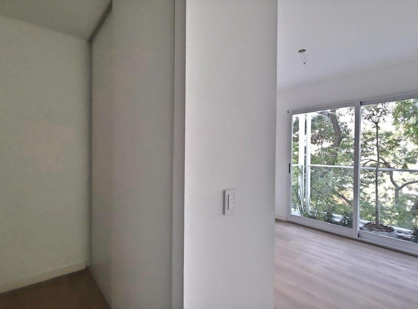 Foto de BELGRANO DEPARTAMENTO VENTA 3 AMBIENTES A ESTREN, imagen 5