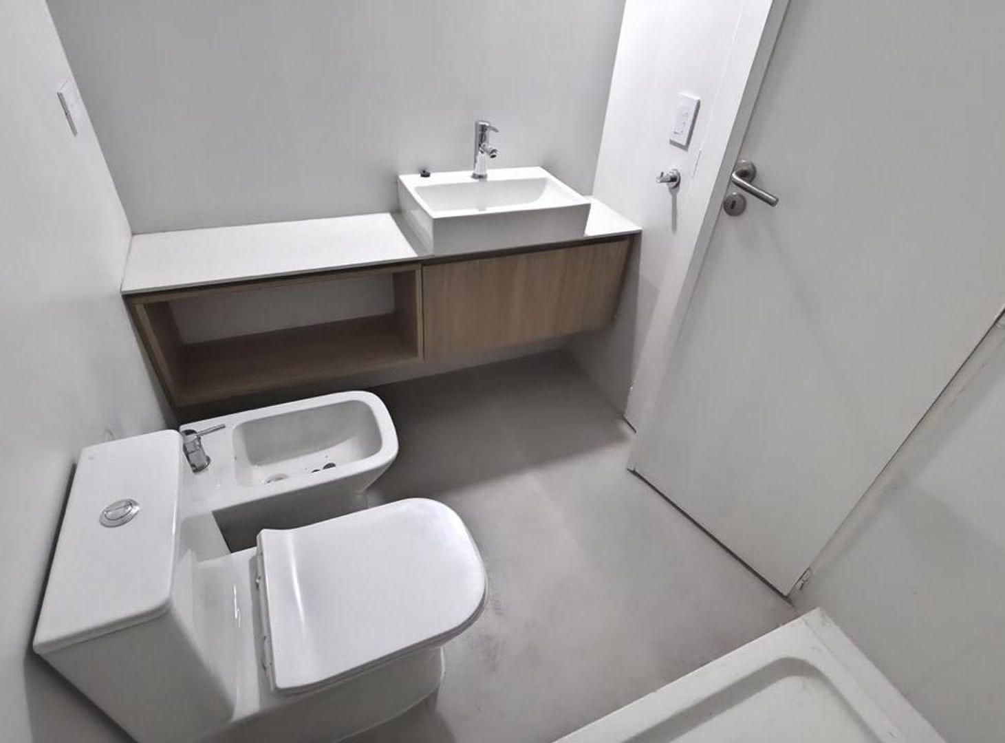 Foto de BELGRANO DEPARTAMENTO VENTA 3 AMBIENTES A ESTREN, imagen 3