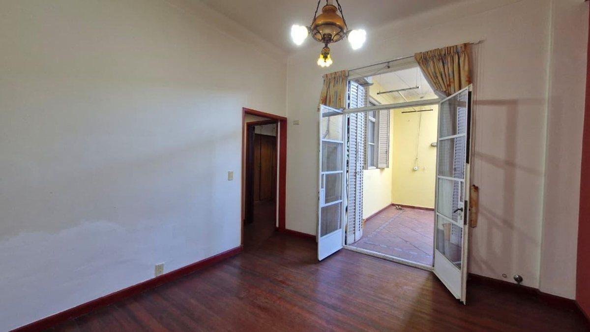 Foto de CABALLITO PH DEPARTAMENTO VENTA 3 AMBIENTES PATIO, imagen 1