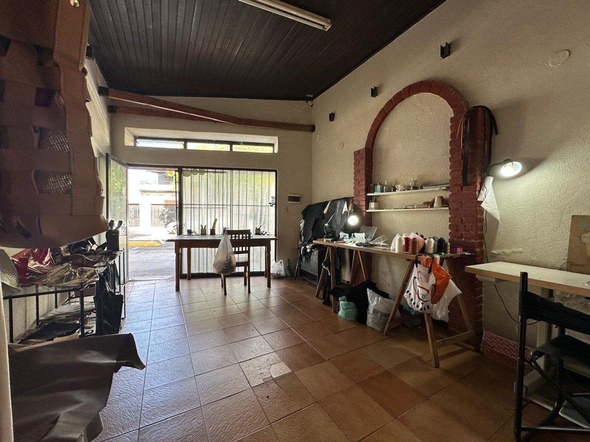 Foto de VENTA EN BLOCK 2 PH 6 AMB C/LOCAL VELEZ SARSFIELD, imagen 2