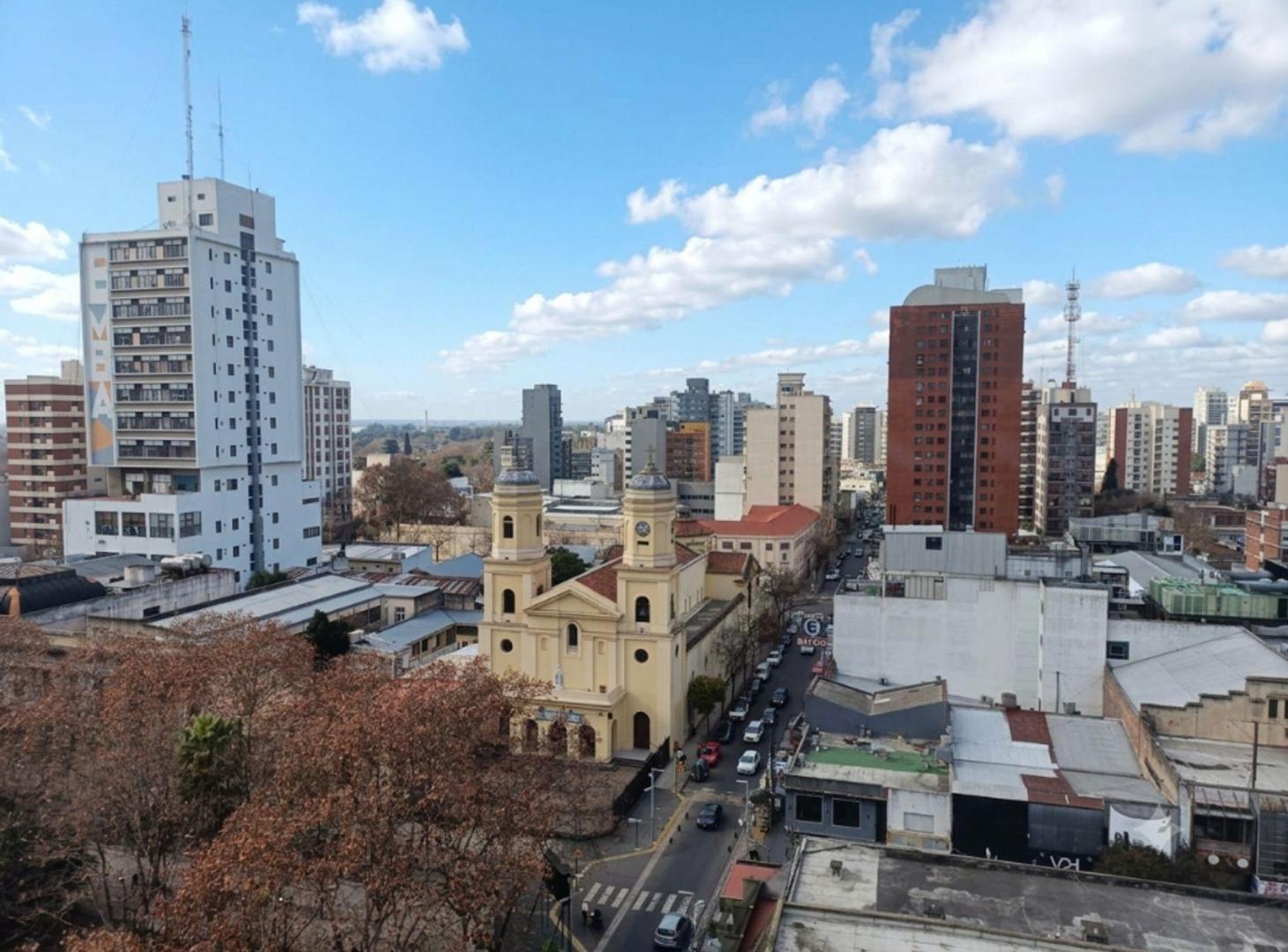Foto de VENTA DEPTO 4 AMBIENTES CON COCHERA QUILMES CENTRO, imagen 1